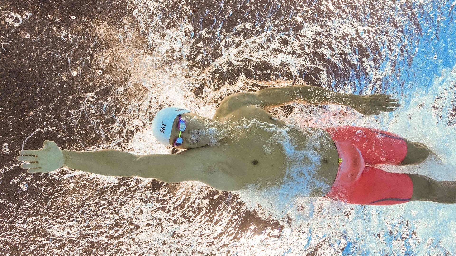 数据复盘：曼城首回合对阵利物浦，郑钦文效率值爆表