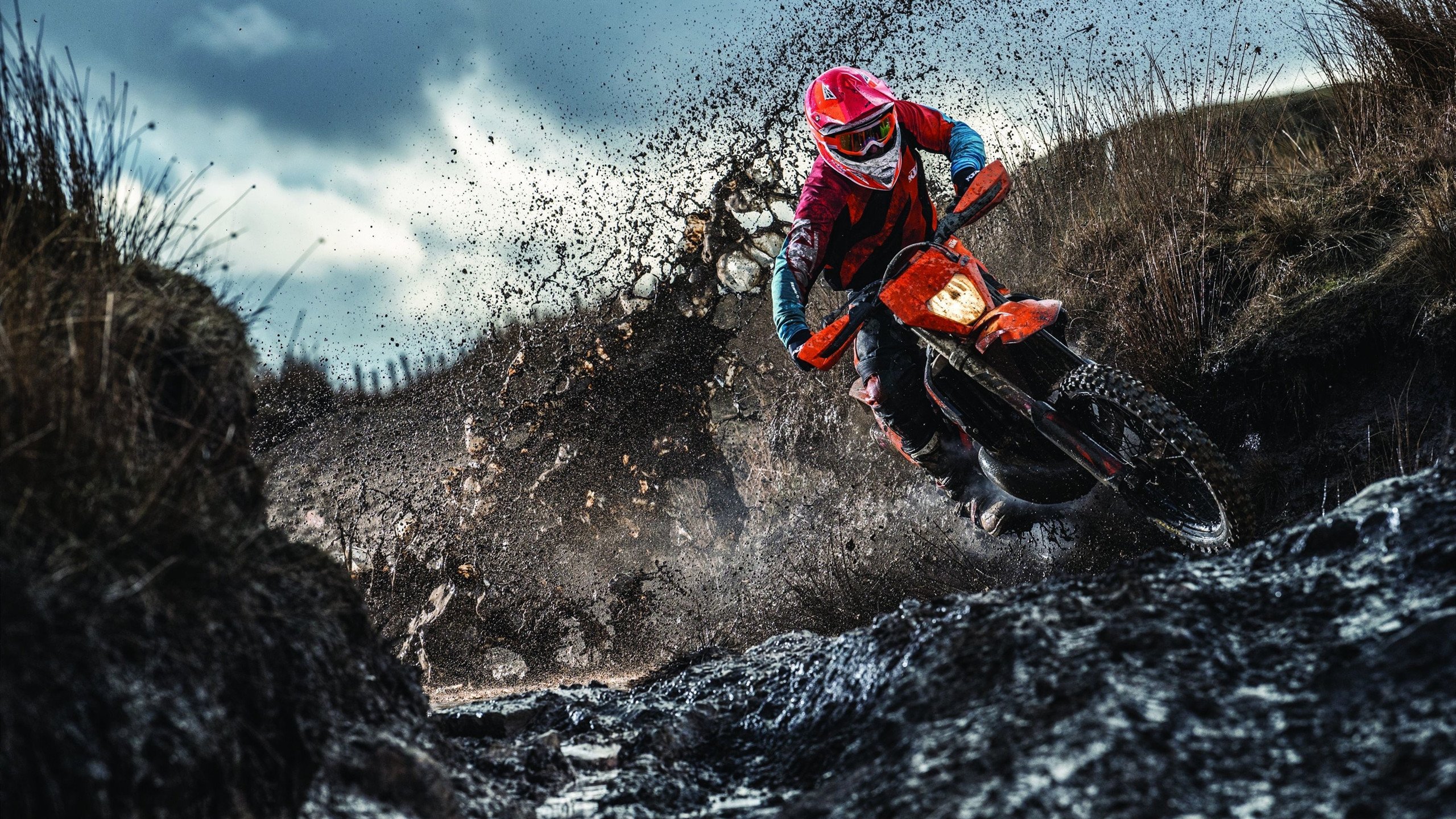 巴塞罗那士气爆棚，澳网季后赛遇上金州勇士，目标明确直指晋级